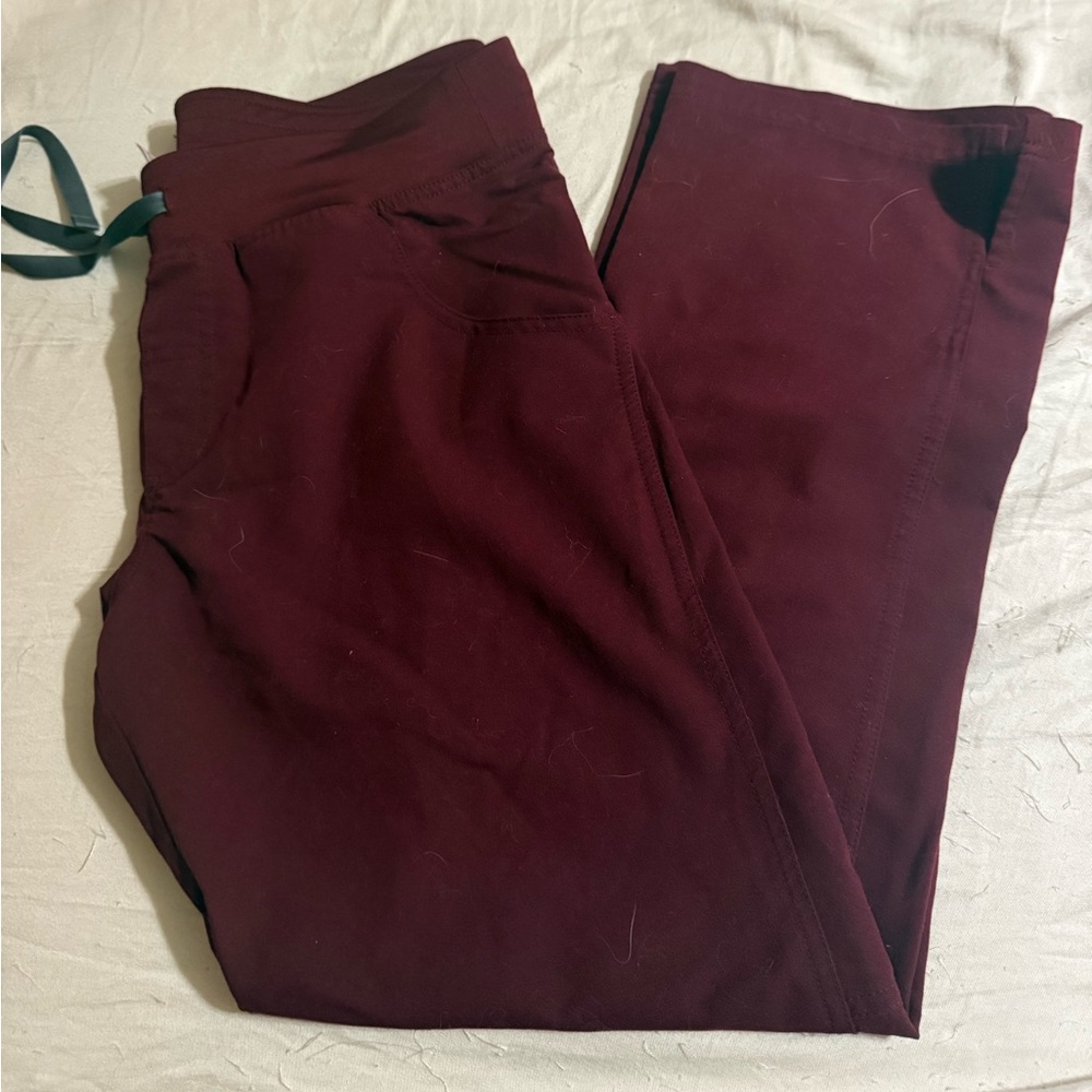 Figs medium petite scrub pants